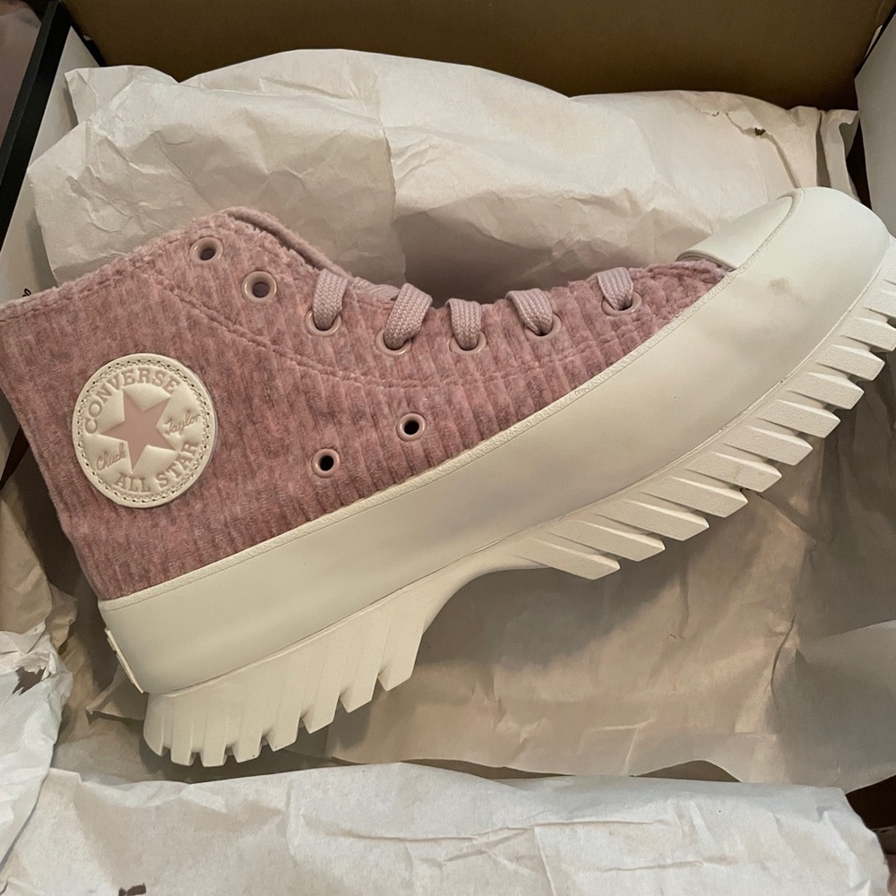 Converse Hi-top Sneakers 8.5